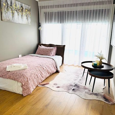 Summer Holiday 4 Bedrooms House In Hamilton With Pool And Spa Екстер'єр фото